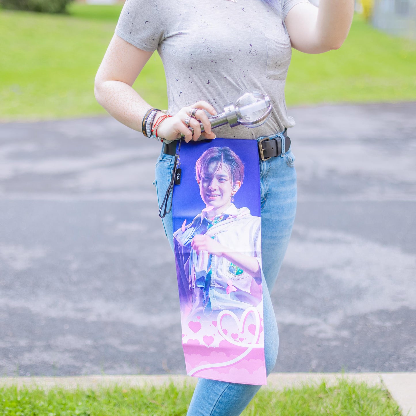 Love Lee Heeseung Slogan Banner