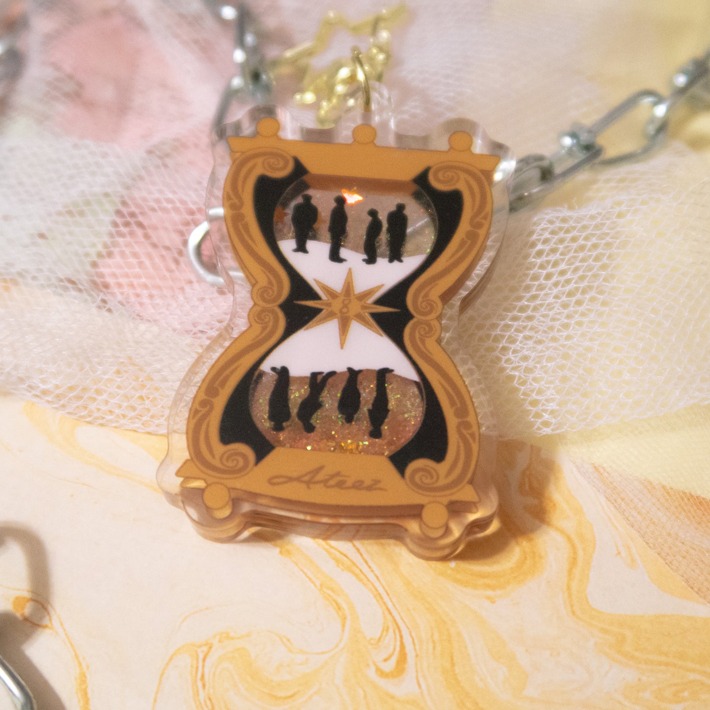 New World Glitter Shaker Keychain